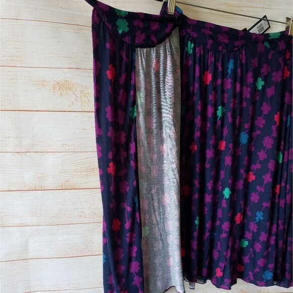 Marc Jacobs Lucky Clover Wrap Knit/Stretchy Skirt - Picture 9 of 11